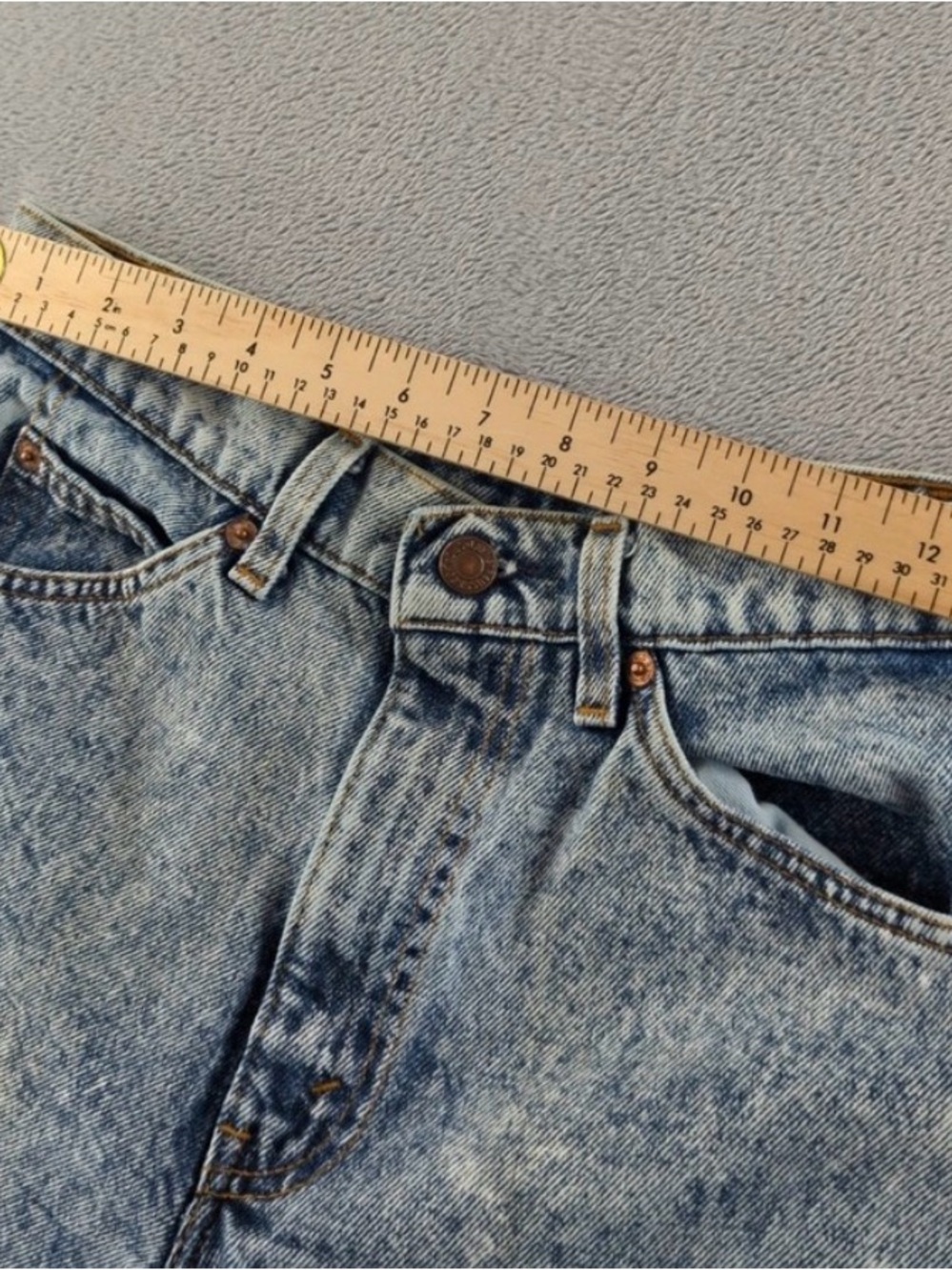 Vintage 80s Levi's Orange Tab Women's Blue Acid-Wash Bootcut Jeans Made in USA - Picture 9 of 11